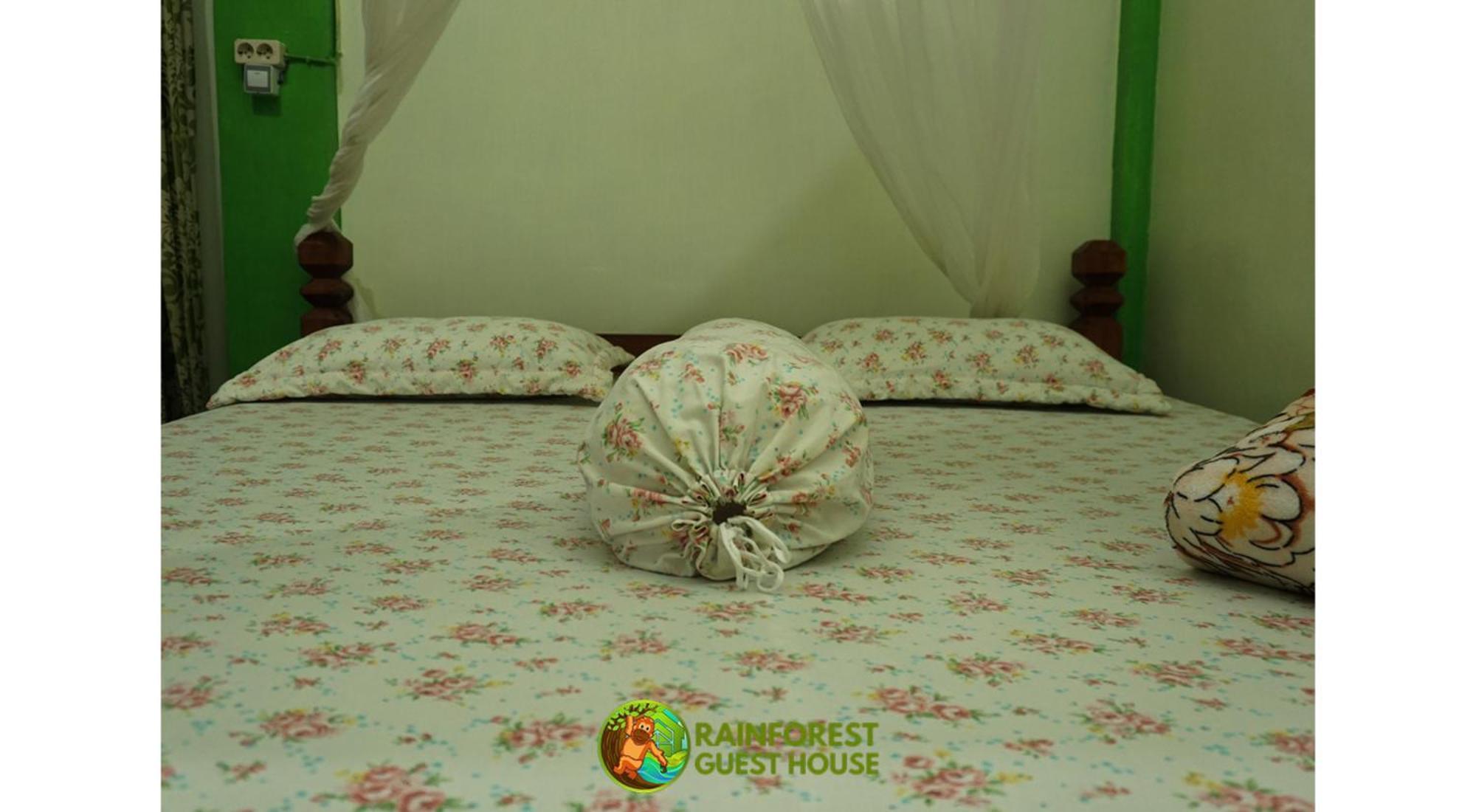 Rain Forest Guest House Bukit Lawang Exterior foto